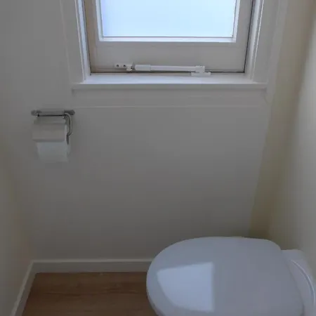 Apartamento Houseboat In The Center, 5 Min Walk To Tropical Museum, Free Wifi! Ámsterdam